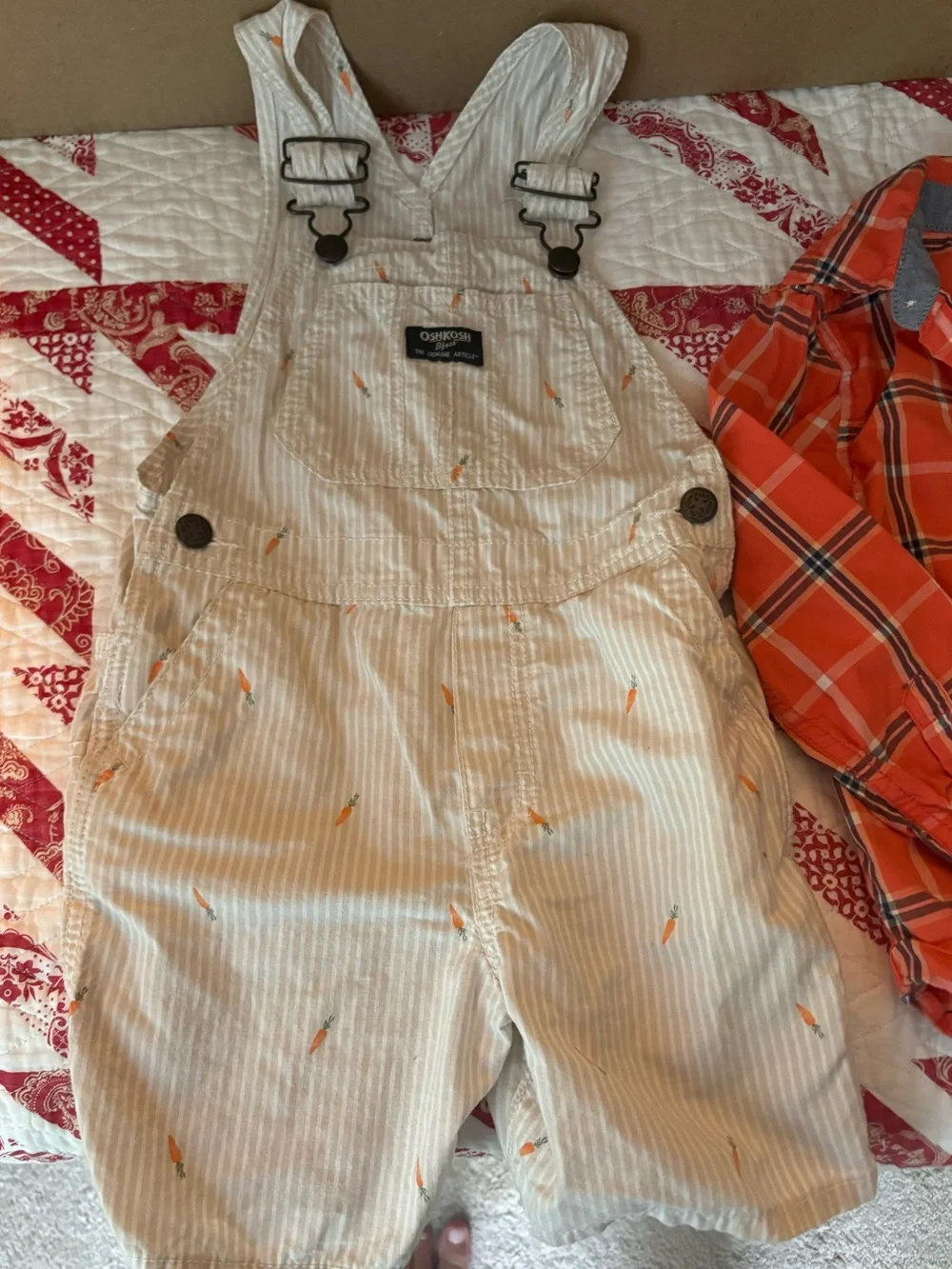 Set of 2 OshKosh Boys’ 4T Items